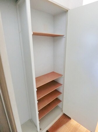 ロイヤルヒルズの物件内観写真